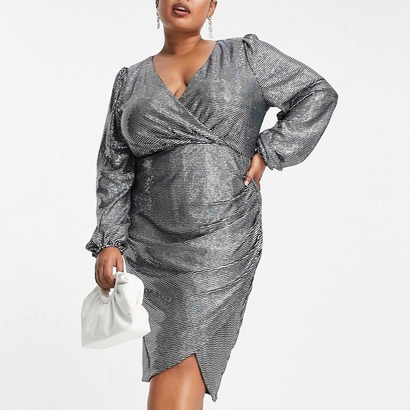 Lovedrobe Luxe Plus mirror disc wrap midi
dress in multi sequin ASOS size 16 - Picture 6 of 11